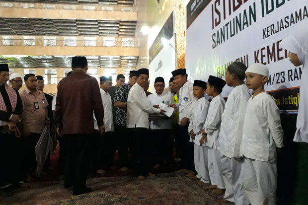 1.000 Anak Yatim Dapat...