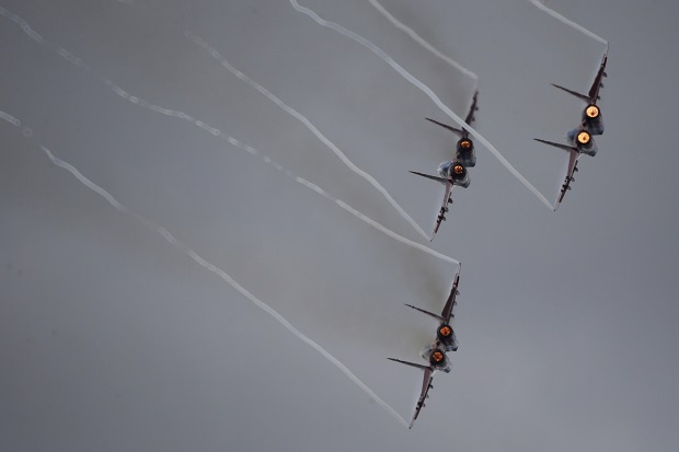Jet Tempur Misterius...