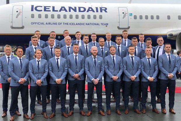 Ke Rusia, Kiper Islandia...