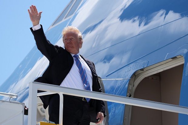 Trump Disebut Berencana...