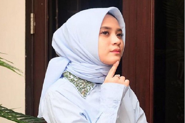 Tips Sederhana Kenakan...