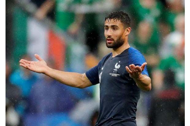 Olympique Lyon Hentikan...