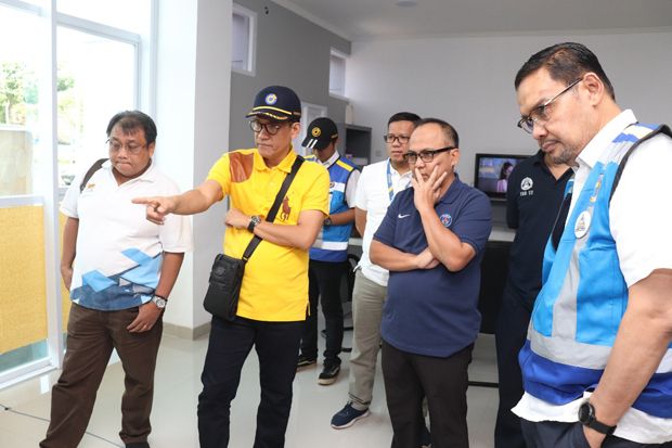 Refly Harun Pantau Arus...