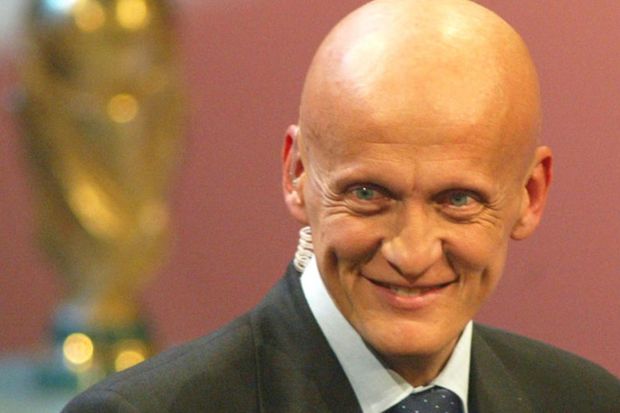 VAR adalah Solusi Fair...