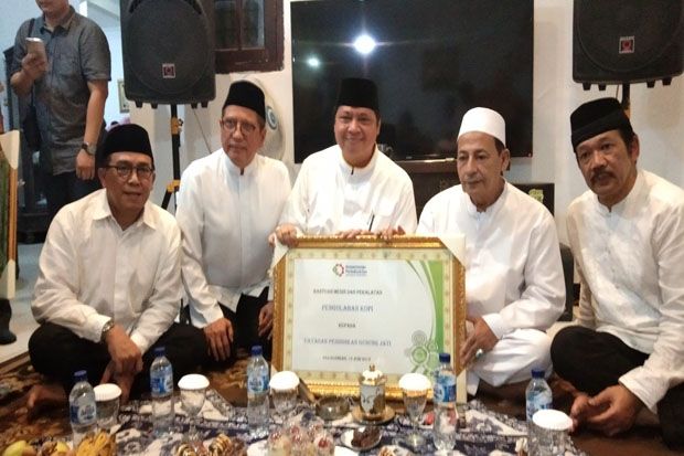Airlangga Hartarto,...