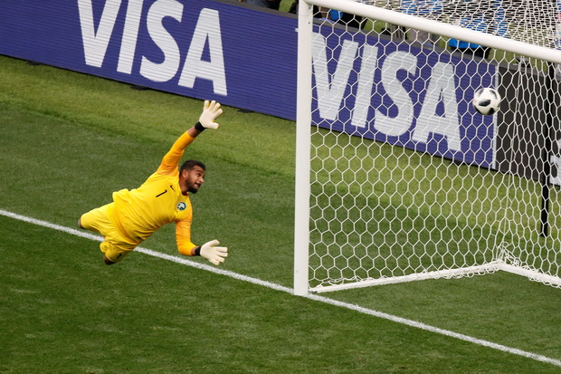 Digunduli Rusia, Penggawa...