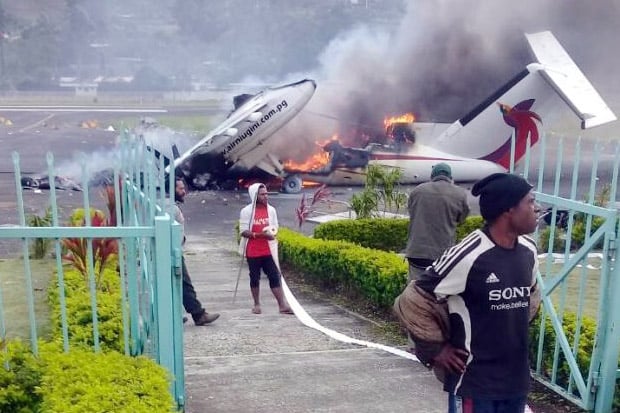 Rusuh, Papua Nugini...