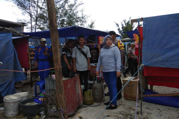 Buang Sampah Sembarangan...