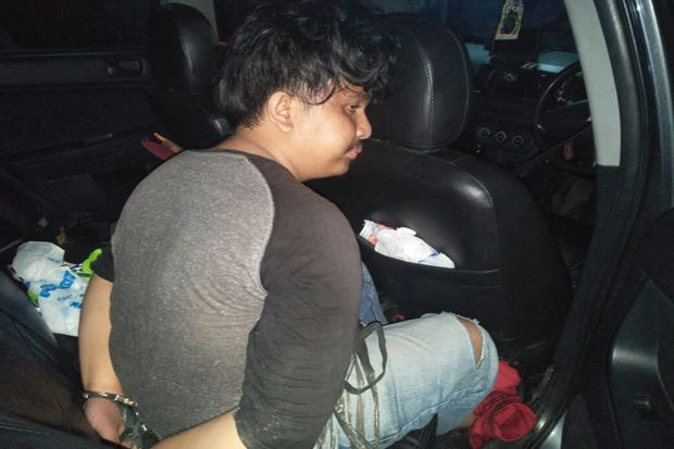Bobol Rumah Warga, Garong...
