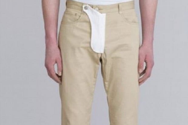 Unik, Celana Chino dengan...