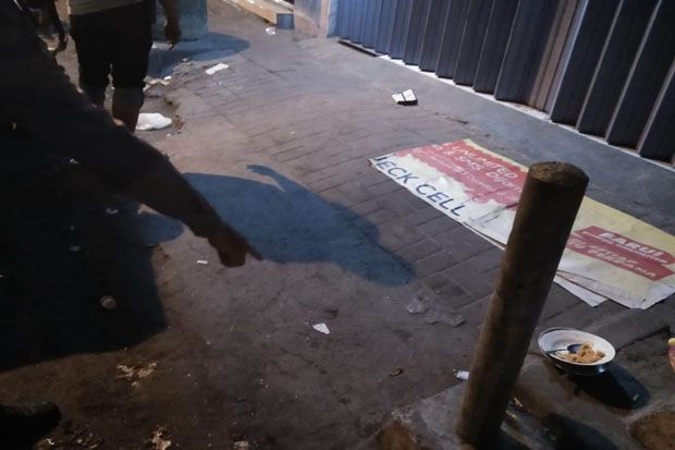 Terbakar Api Cemburu,...