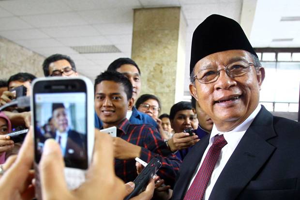 Perang Dagang AS-China,...
