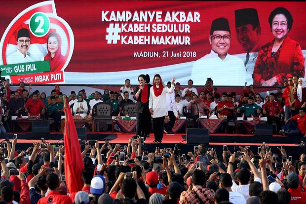Megawati: Dipimpin Nasionalis...