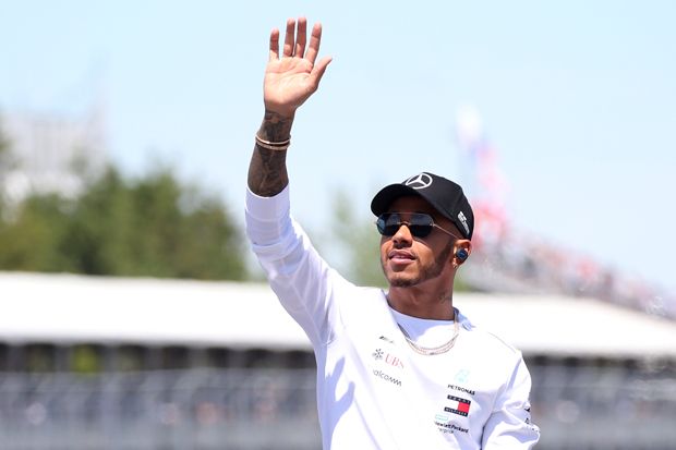 Fokus Lewis Hamilton...