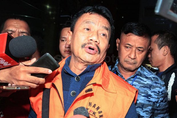 Bupati Jombang Nonaktif...