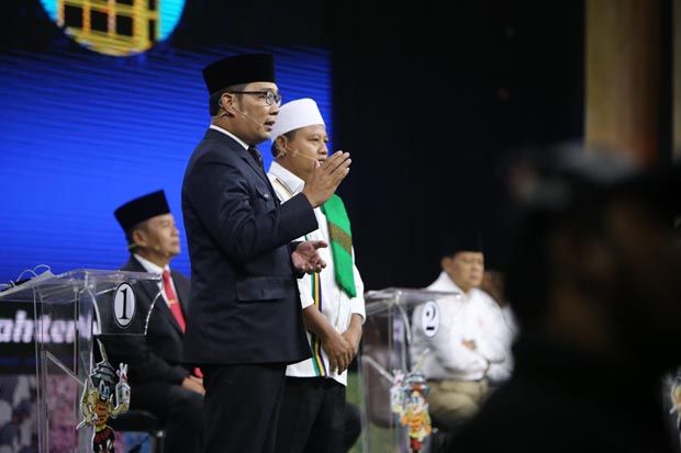 Ridwan Kamil Awali Paparkan...