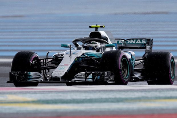 Diguyur Hujan, Valtteri...