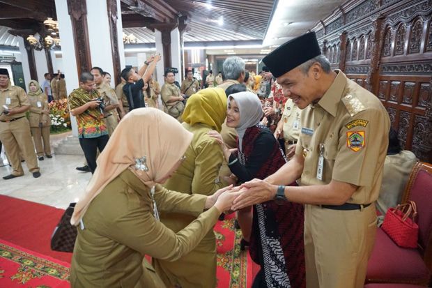 Aktif Lagi Jadi Gubernur,...
