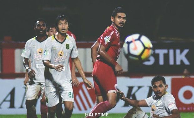 Babak I: Persebaya Jebol...