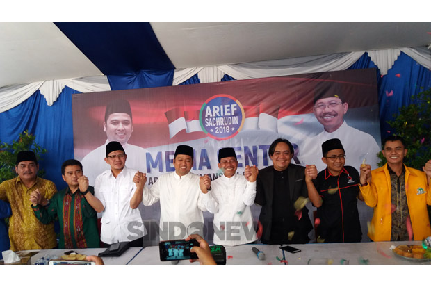 Lawan Kotak Kosong,...