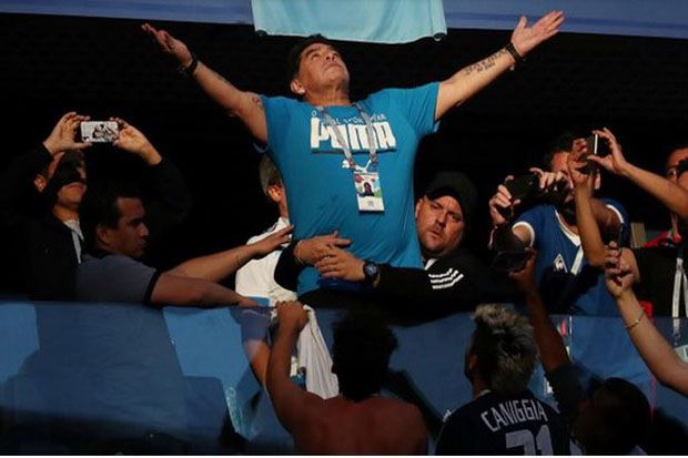 Pengorbanan Maradona