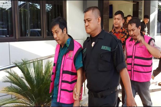 Kejari Surabaya Jebloskan...