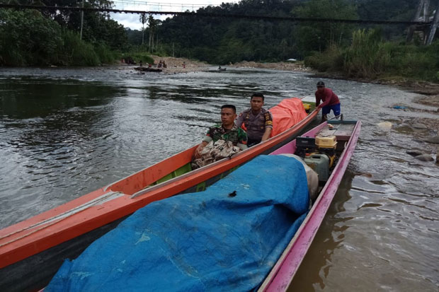 Kisah Perjuangan Aparat...
