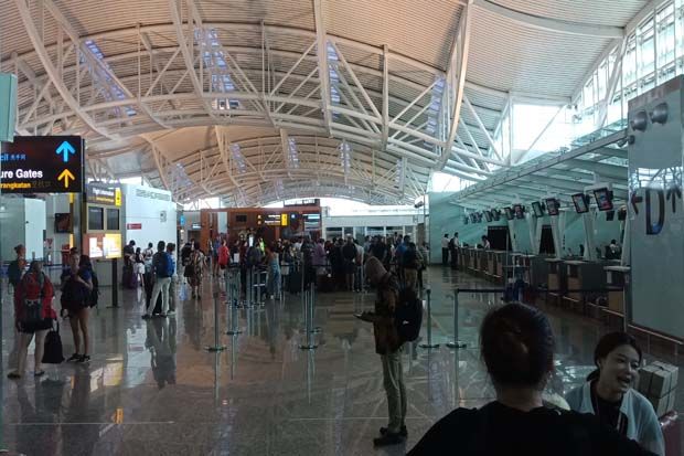 Bandara Internasional...