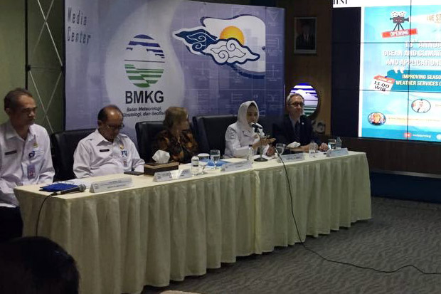 Prediksi Cuaca, BMKG...