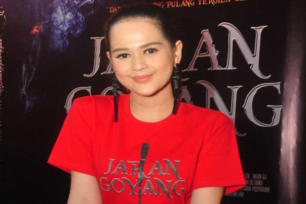 Film Horor Jaran Goyang,...