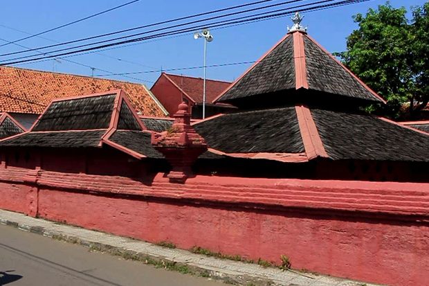 Masjid Merah Panjunan,...