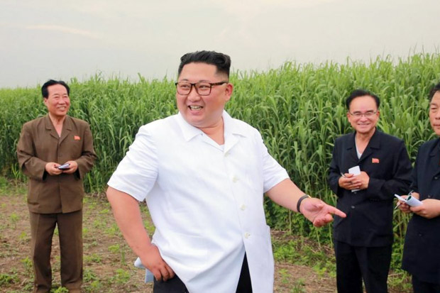 Kim Jong-un Inspeksi...