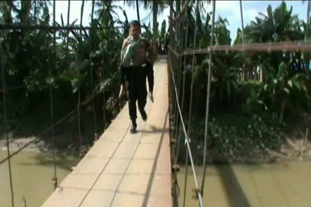 Brigadir Dony Reza,...