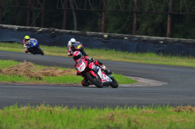 Rebut Podium Tertinggi,...
