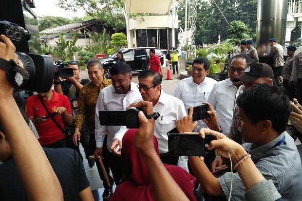 KPK Periksa Menkumham...
