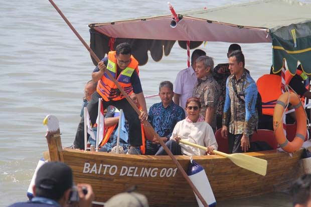 Menteri Susi Luncurkan...