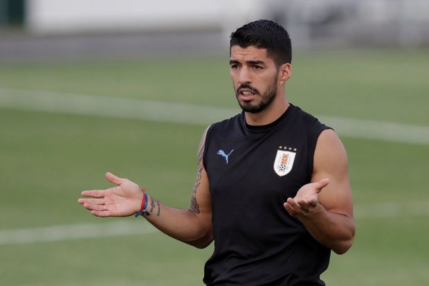 Luis Suarez Ragukan...