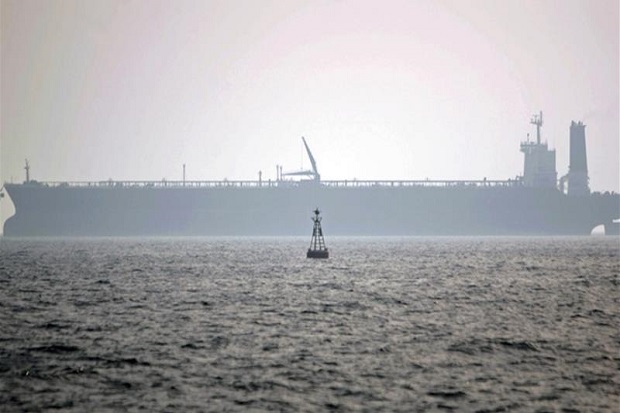 Iran Ancam Tutup Selat...