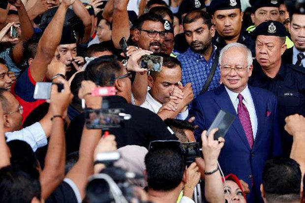 Najib Terancam Dipenjara...