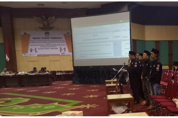 Tiga Saksi Paslon Cabup...