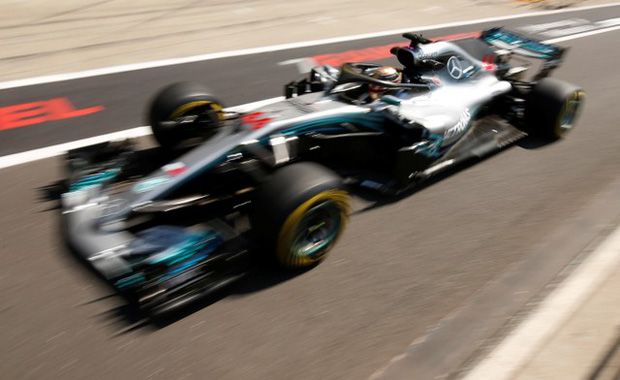 Lewis Hamilton Tercepat...