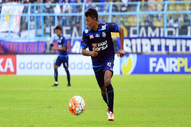 Menangi Derby Jatim,...