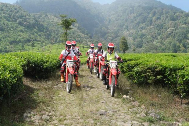 Gerombolan Bikers Adventure...
