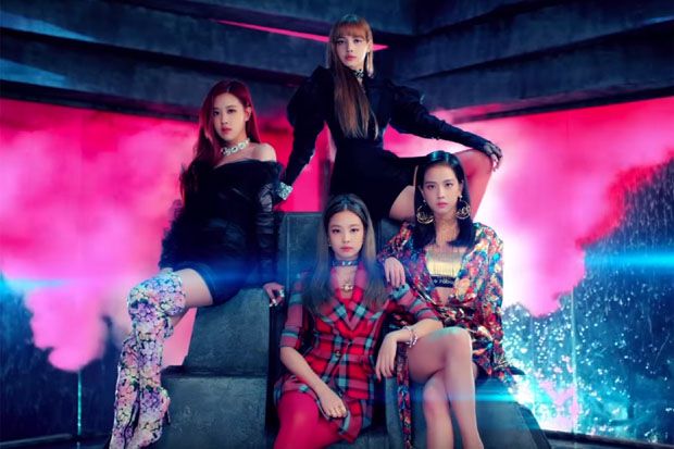 Blackpink Menjadi Ratu...