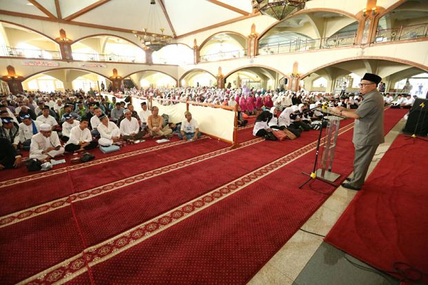2.464 Jamaah Haji Kota...