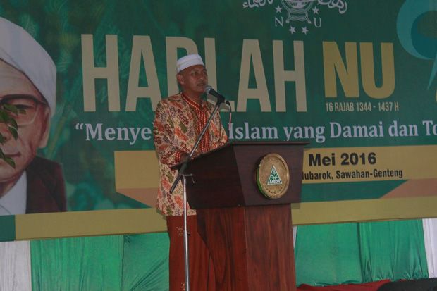 Kiai Hisyam Syafaat...