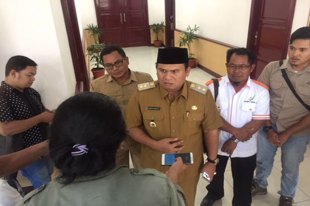 Kebut Proyek Jalan,...