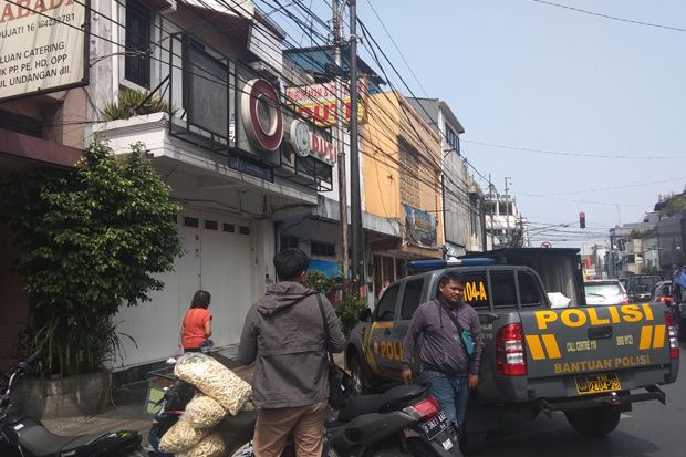 Heboh Undangan Pesta...