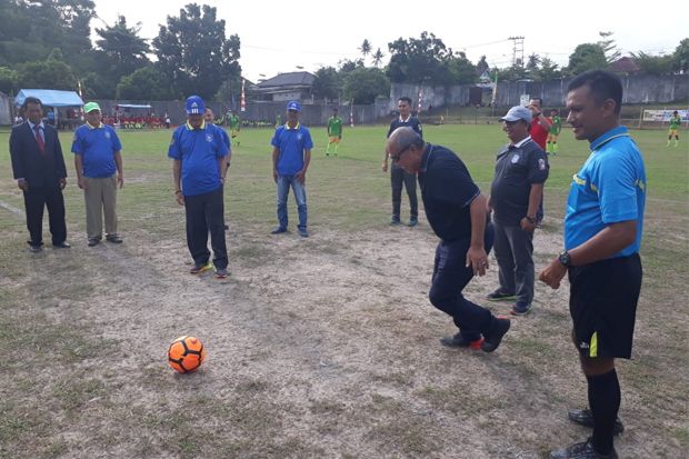 Liga Sepak Bola Piala...
