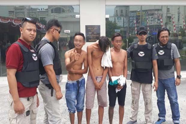 Ditangkap Polisi karena...